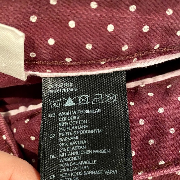H&M burgundy polka dot mini skirt size 10 - Picture 6 of 8
